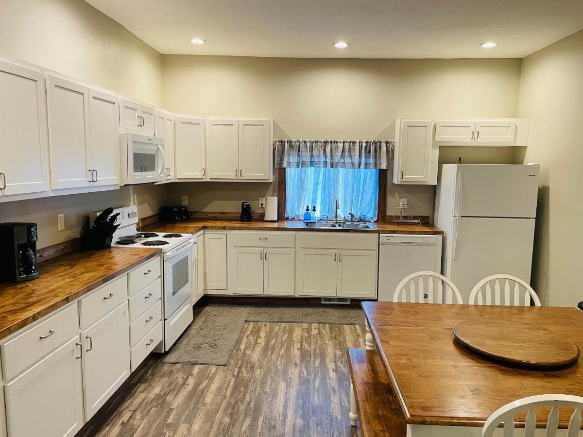 Modern Farmhouse 3 Bed, 2 Bath Apartment, Sleeps 7, Lots Of Space, Steps To Downtown, Honeywell & Eagles Theater Wabash Exterior foto