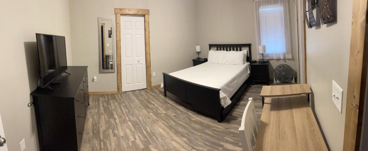 Modern Farmhouse 3 Bed, 2 Bath Apartment, Sleeps 7, Lots Of Space, Steps To Downtown, Honeywell & Eagles Theater Wabash Exterior foto